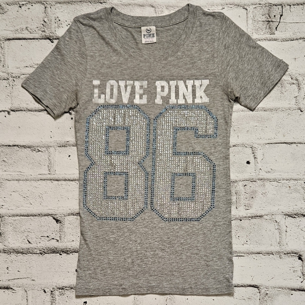 PINK Victorias Secret Womens XS Grey Rhinestone Love Pink 86 Y2K Tee